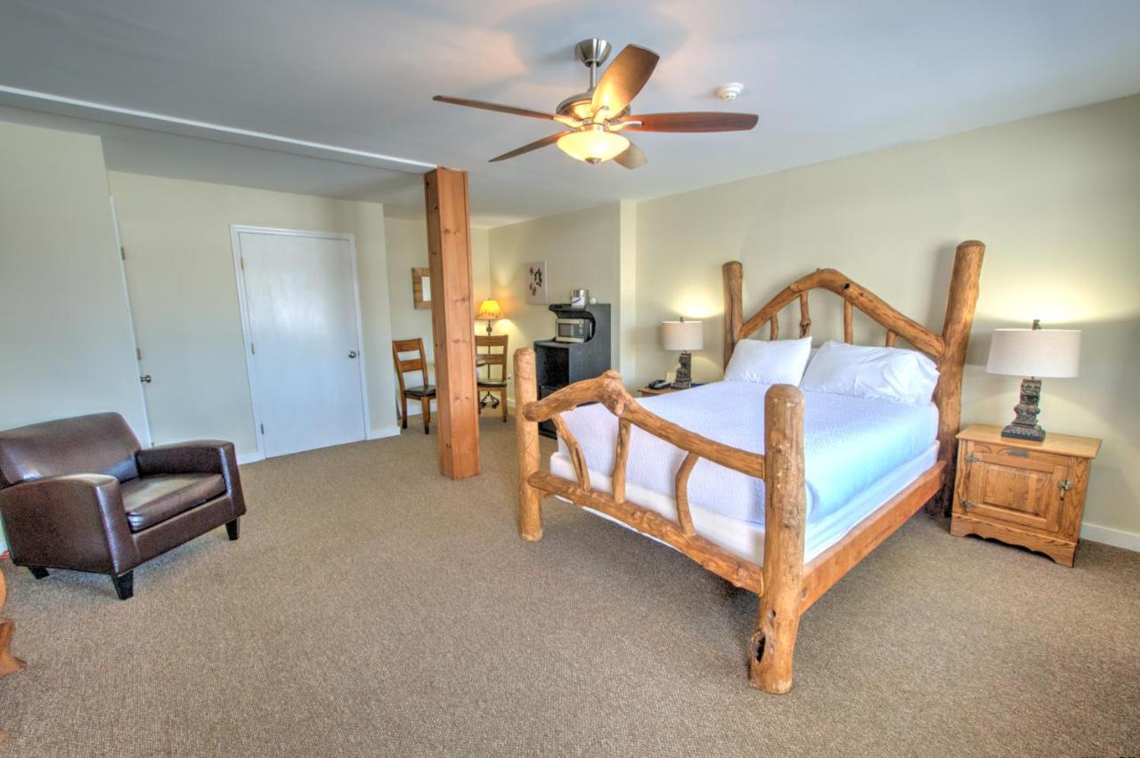 East Shore Lodging Hawley Экстерьер фото