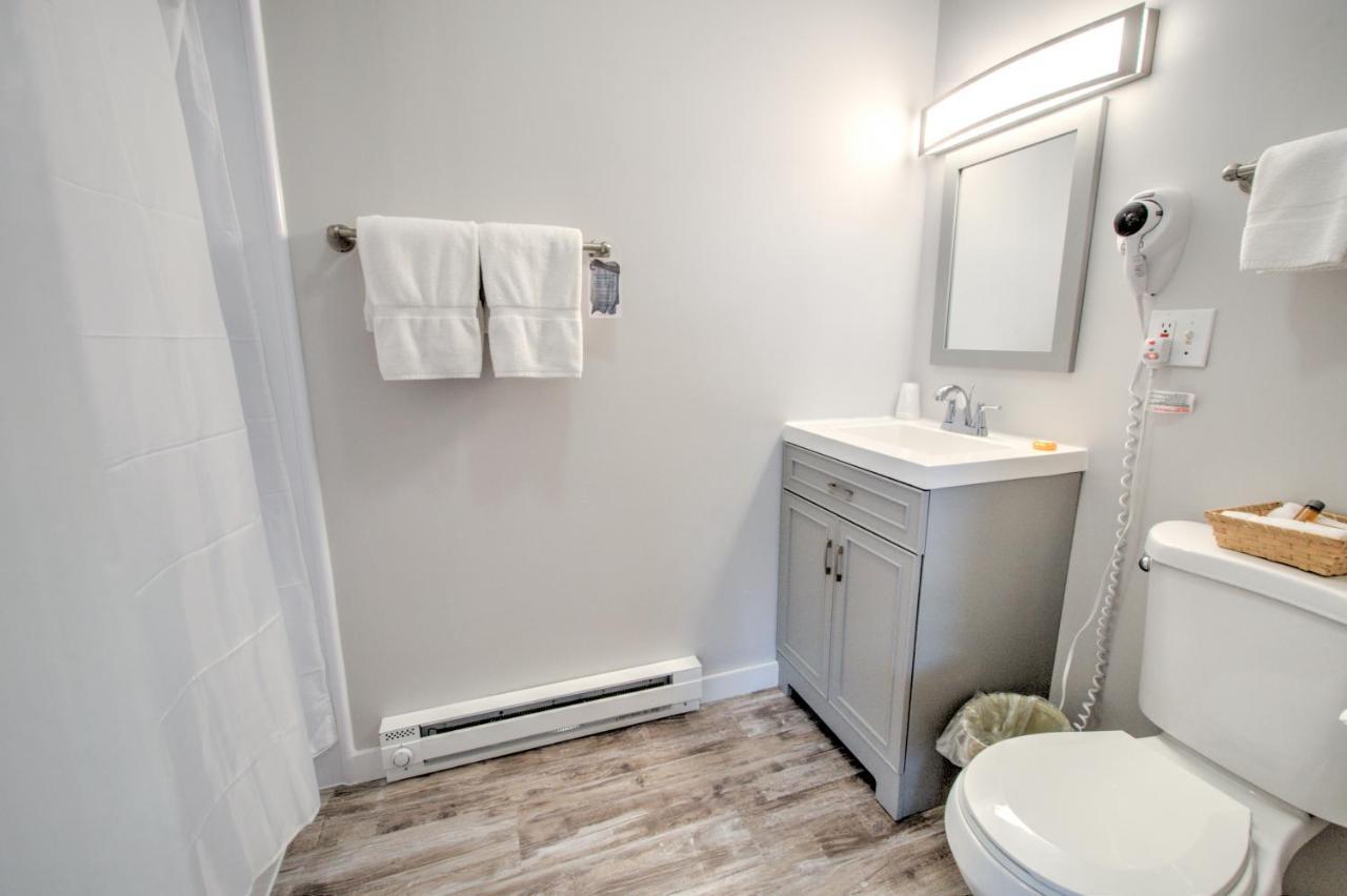 East Shore Lodging Hawley Экстерьер фото